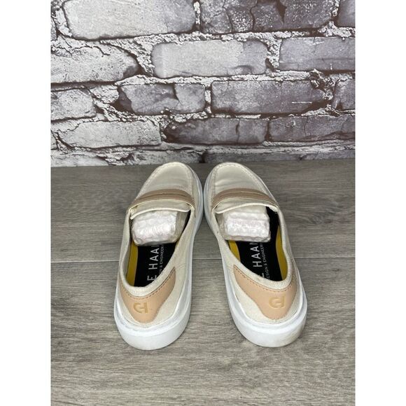 Cole Haan White Canvas Fabric Tan Penny Casual Slip On Shoes Women 6.5M US/37EU - Picture 5 of 16